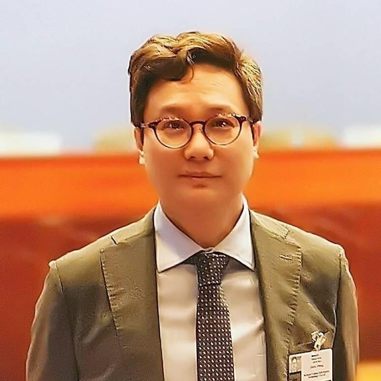 偿债成本危机下的美国财政重构